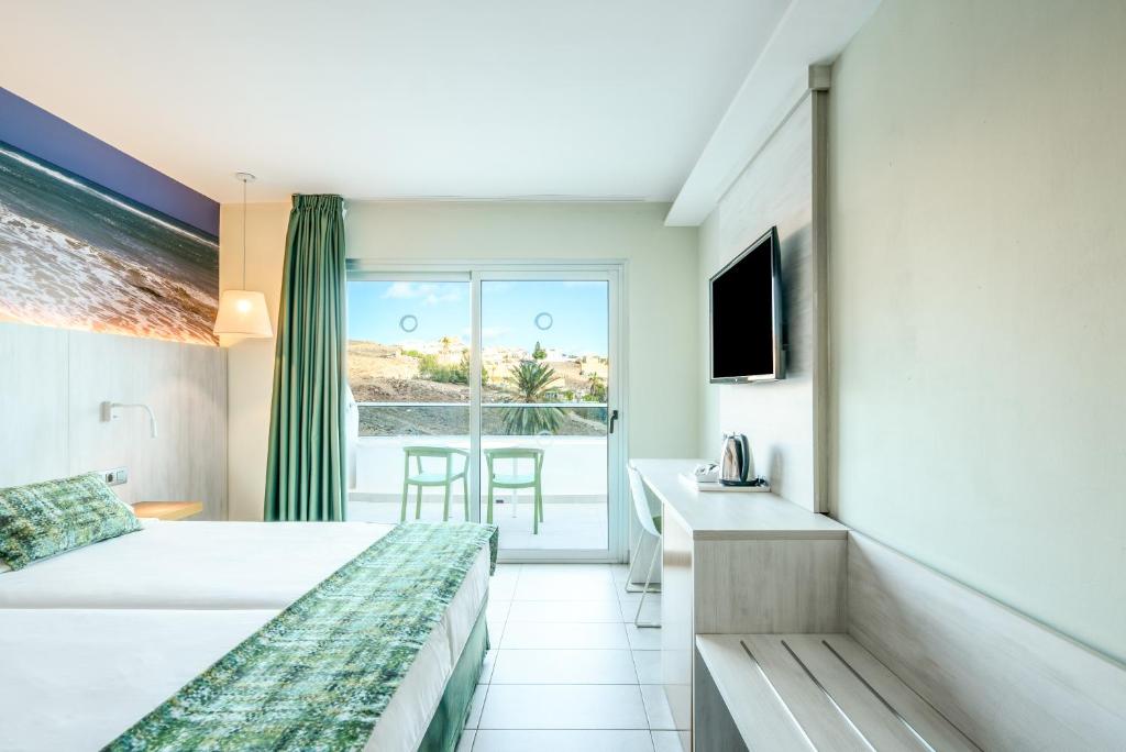 FERGUS Cactus Garden | Esquinzo Hotels | 39pp Deposits