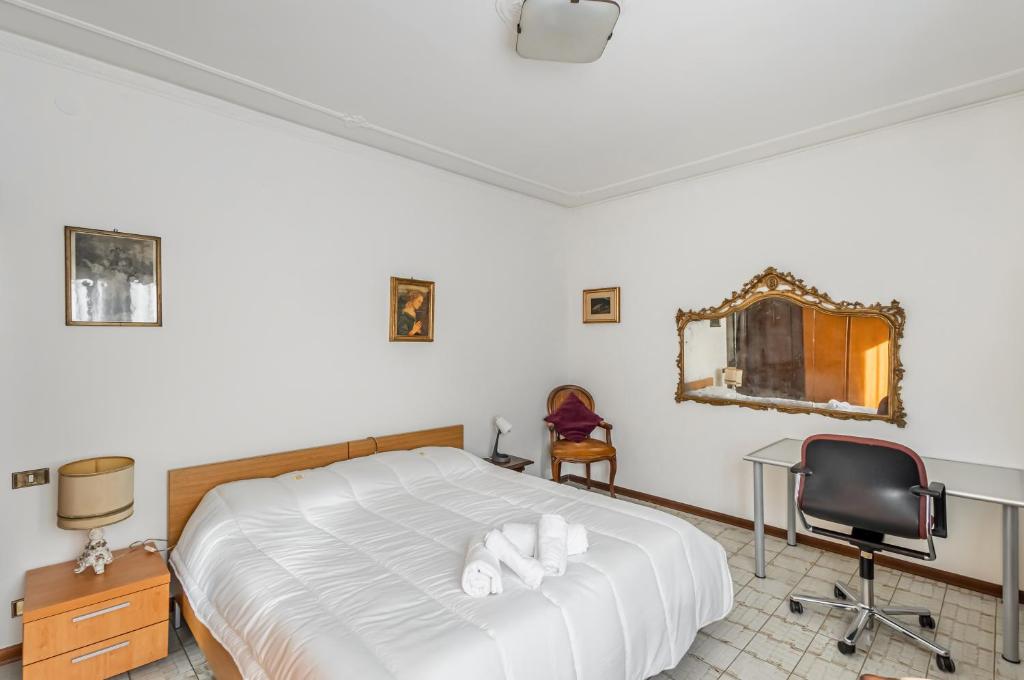 GuestHost - Matilde House near the Station! - 1