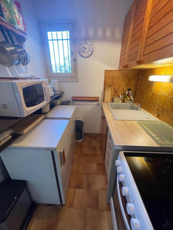 4SOM23 Appartement proche centre-ville - 3