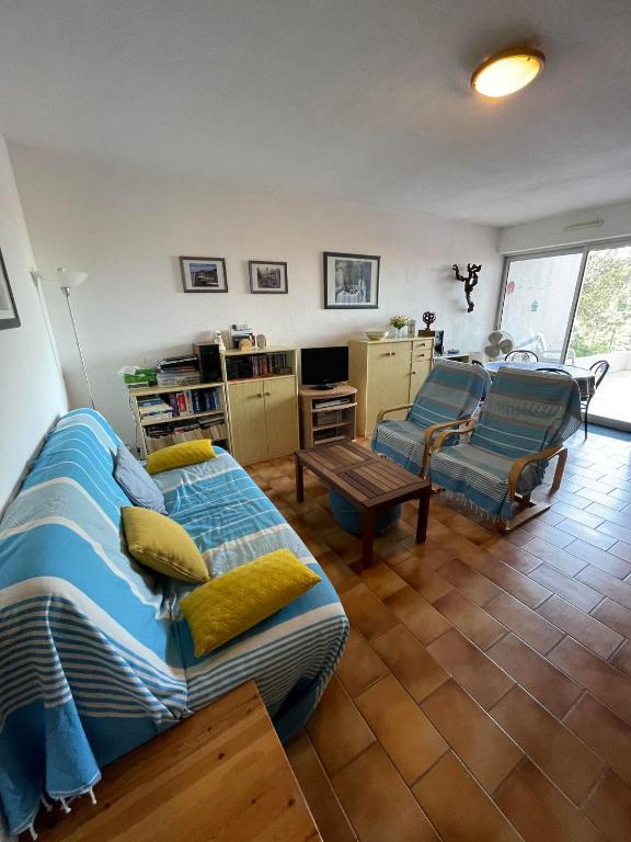 4SOM23 Appartement proche centre-ville - 2