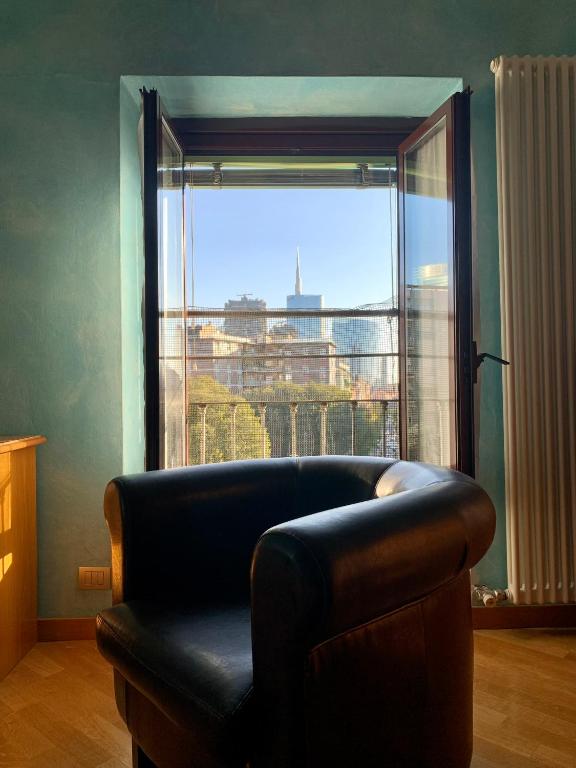 Timeless View in Milan - Isola District Apartment - 1