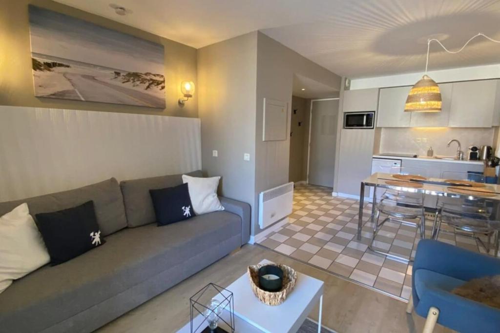 Très bel appt 6 pers avec piscine sauf janvier tennis et parking 202 - 3