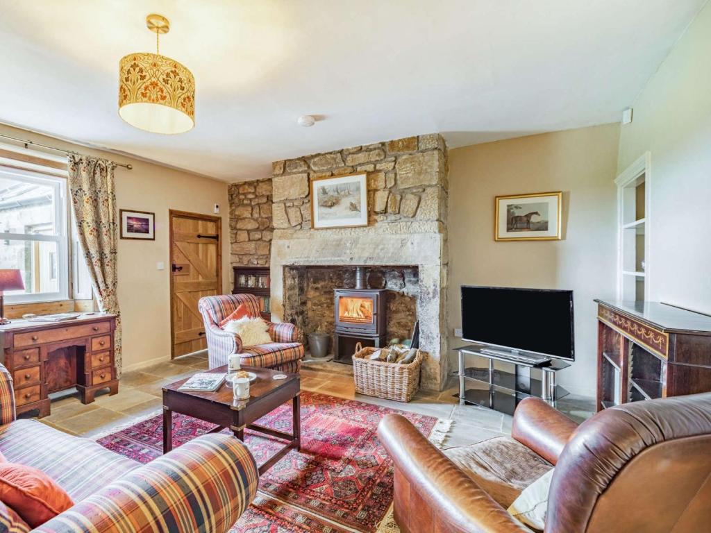 2 bed in Alnmouth 87559, High Buston