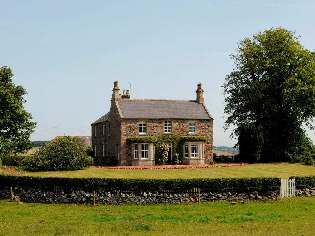 5 bed in Chirnside 77337, Duns