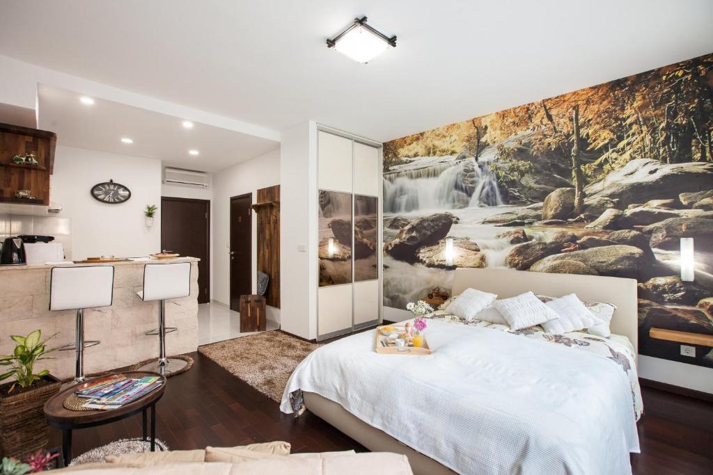 ZagrebRent Apartments — Hotel in Zagreb
