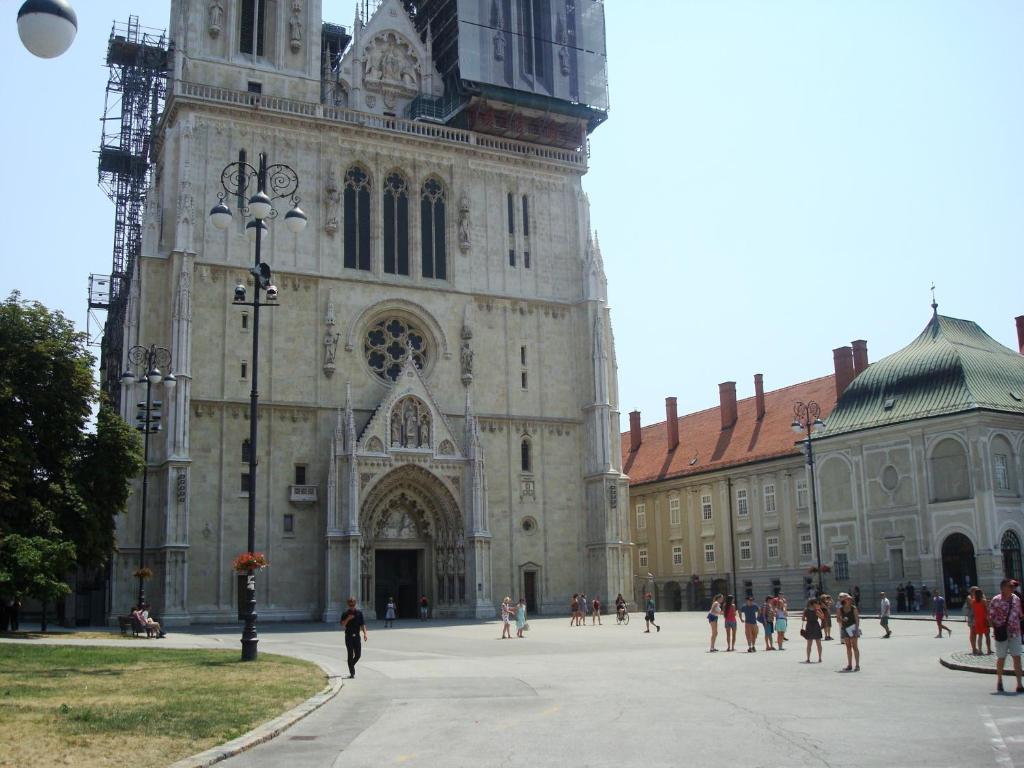 ZagrebRent Apartments photo