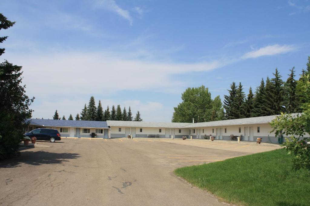 Lamplighter Inn photo
