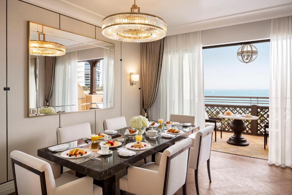 จูเมราห์ มีนา อัล ซาลาม ดูไบ (Jumeirah Mina Al Salam Dubai)