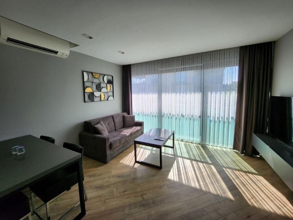 共用ラウンジ/TVエリア