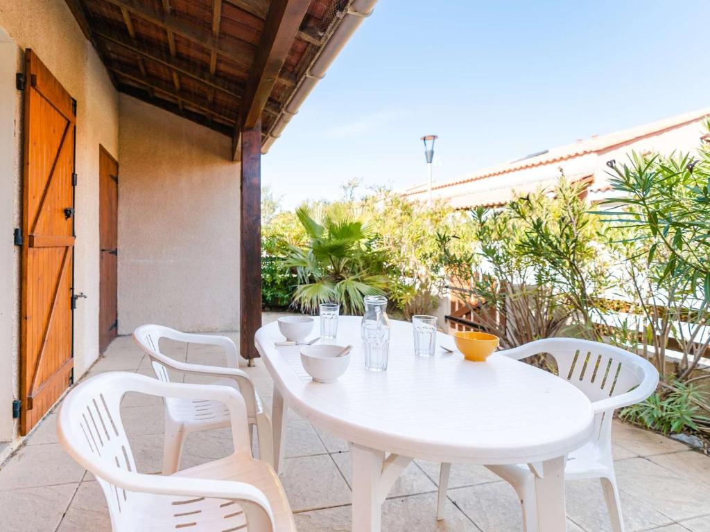 Villa 3 pièces avec piscine, terrasse et parking privé - 4 personnes, animaux acceptés - FR-1-409-20 - 5