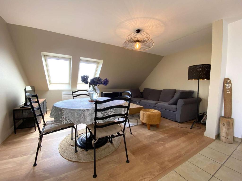 Appartement dernier étage avec vue mer à Perros-Guirec, plage de Trestraou - FR-1-368-130 - 2