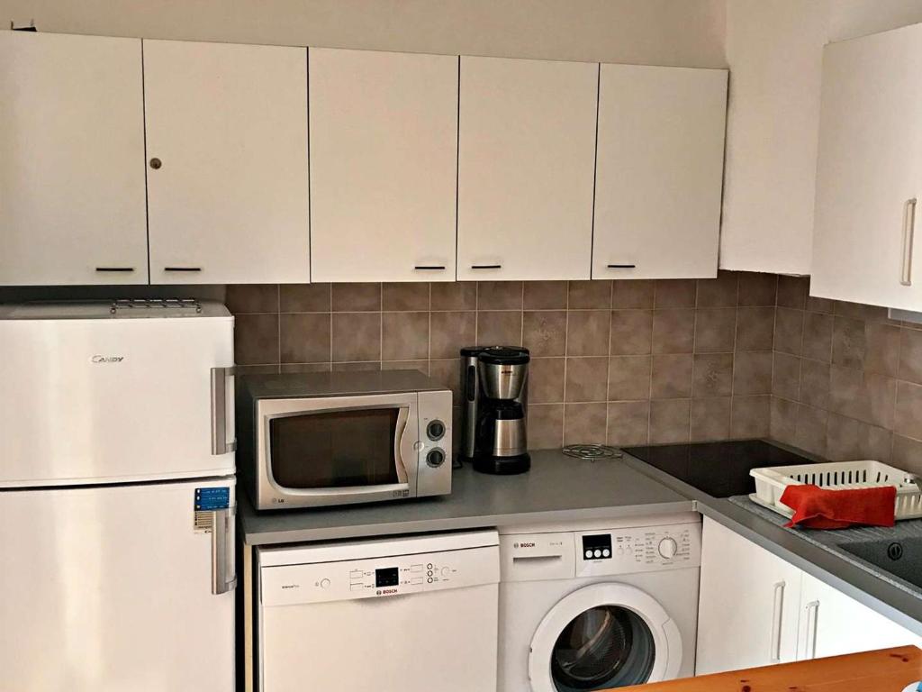 Appartement 6 pers avec piscine, terrasse & parking privé - tout confort et proche commodités - FR-1-387-135 - 4
