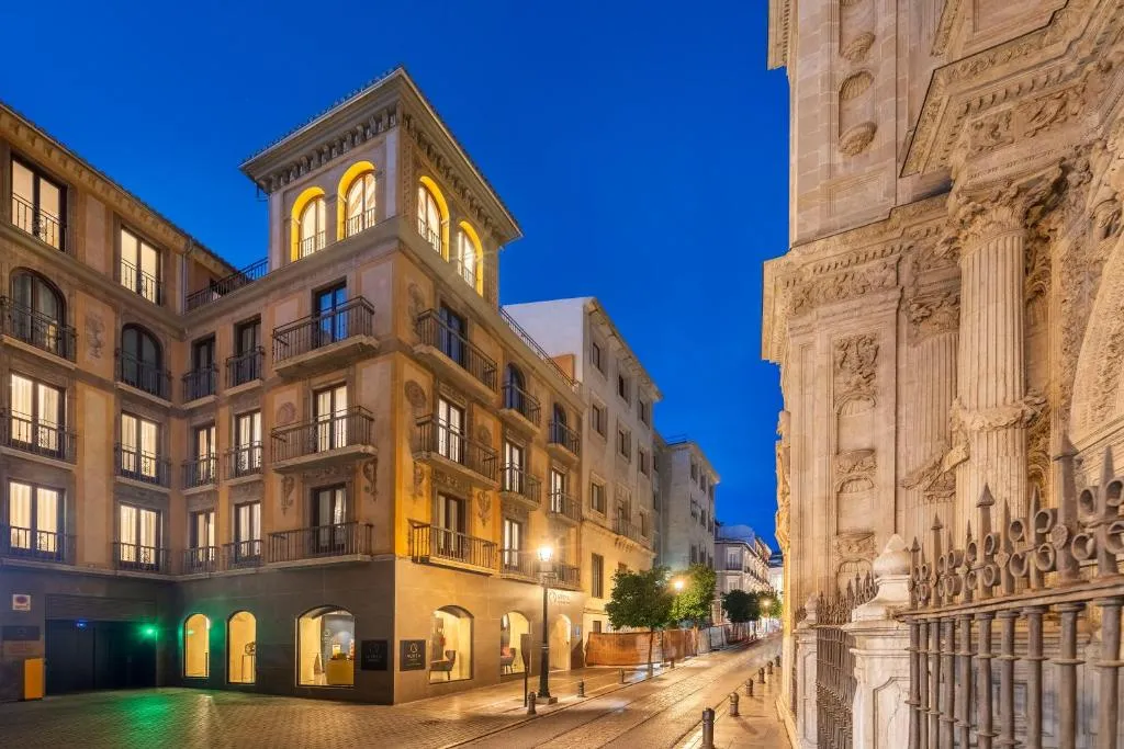 Áurea Catedral by Eurostars Hotel Company，位于格拉纳达的酒店