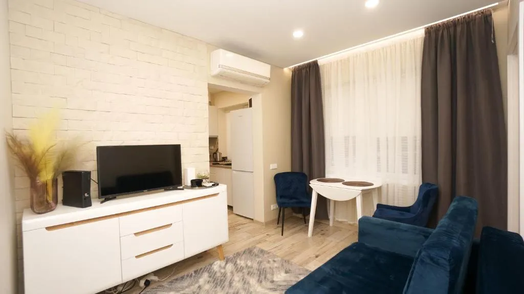 Red Brick House, מלון במריאמפולה