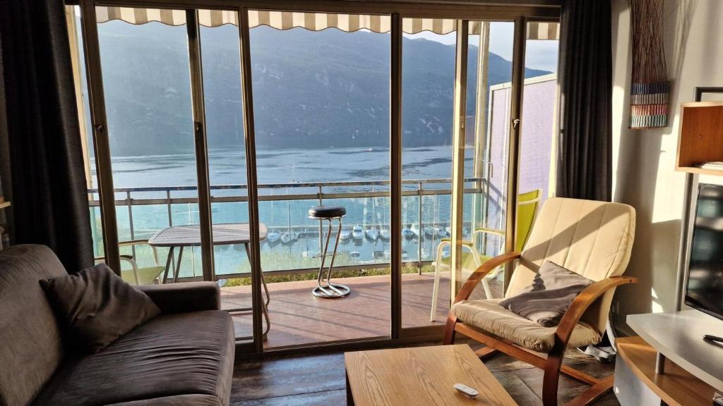 Résidence Les Belles Rives E - Magnifique et imprenable vue sur le Lac du Bourget ! MAE-6434 - 1