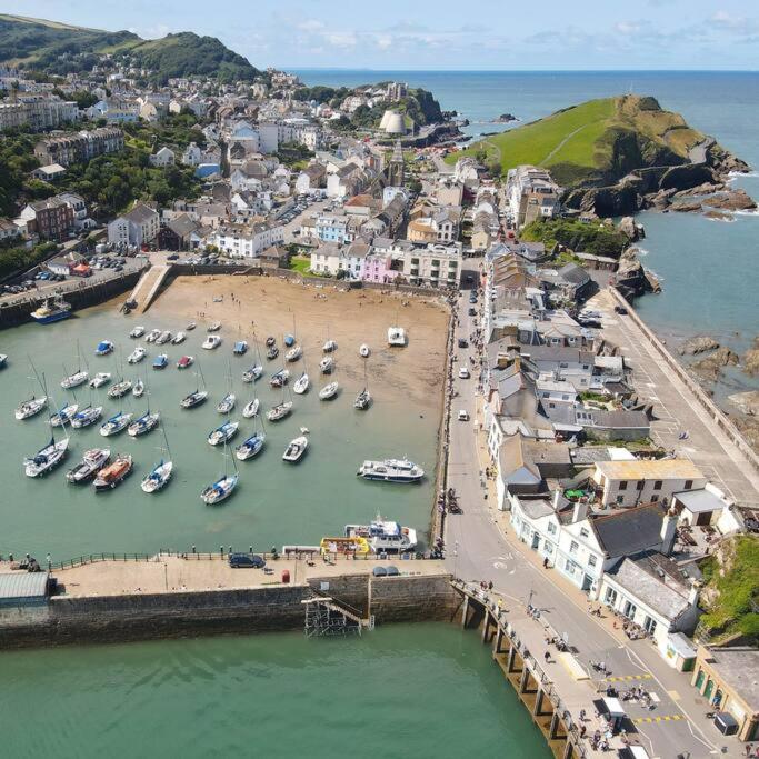 Sound of the Sea, Capstone Crescent, Ilfracombe photo 7