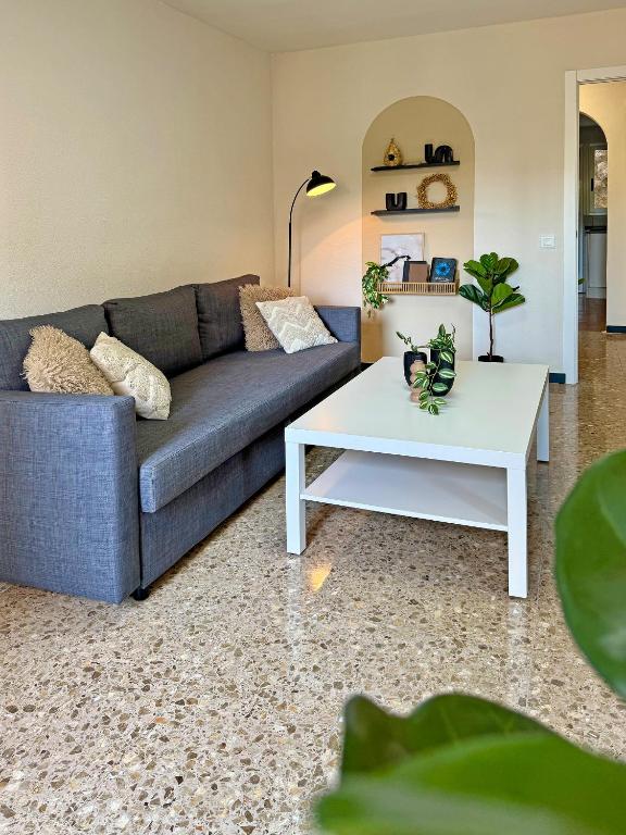 Apartamento con piscina - 2 playas - 4