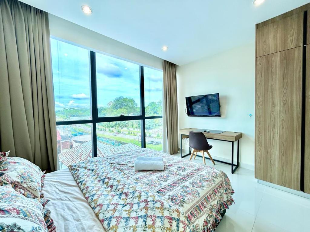 Jeff & Ricky Homestay 94@ Kozi Square Kuching, Kučing