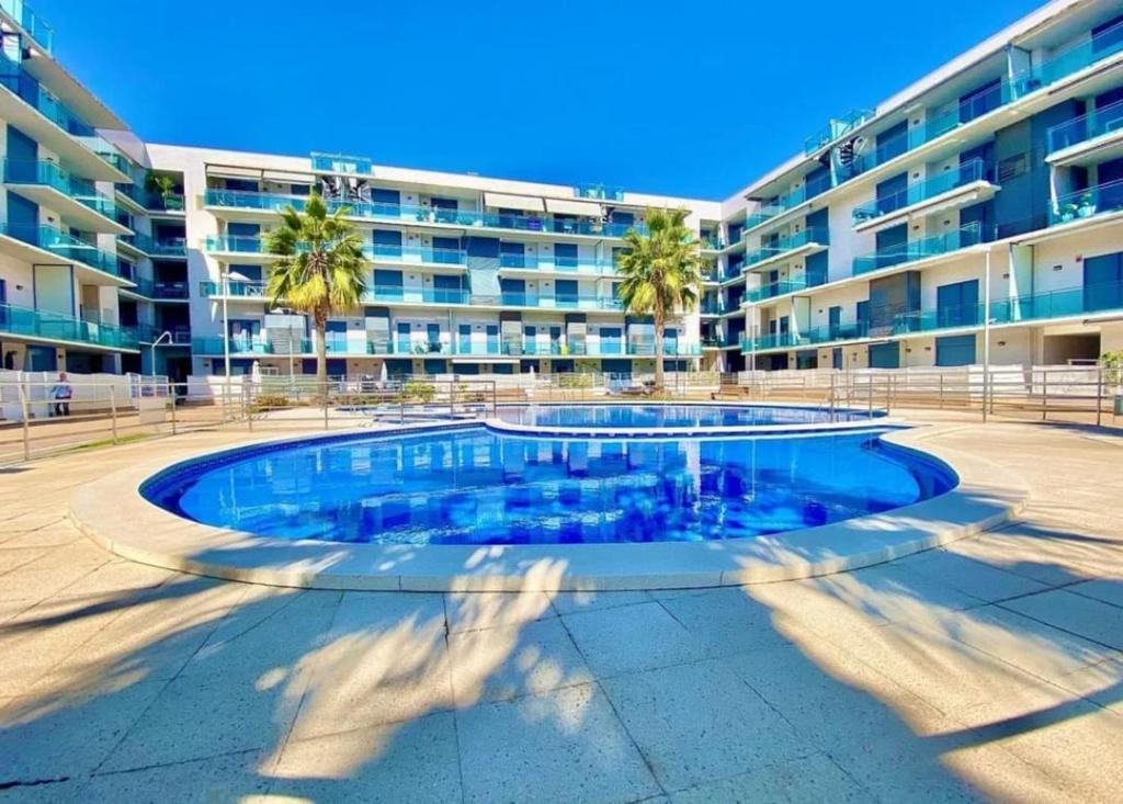 Fortuny Golden, Cambrils