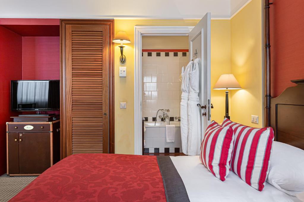 Kipling Manotel - 5