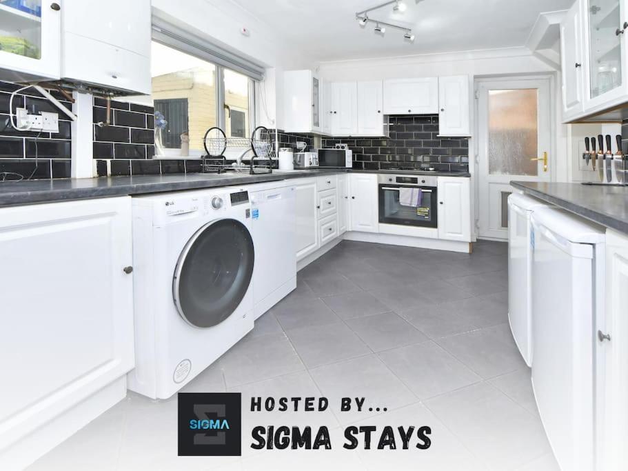 Sweetbriar House - By Sigma Stays, Crewe