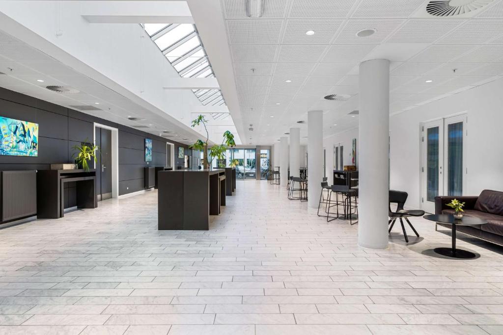 Lobby, Best Western Plus Park Globetrotter Copenhagen Airport in Copenhagen
