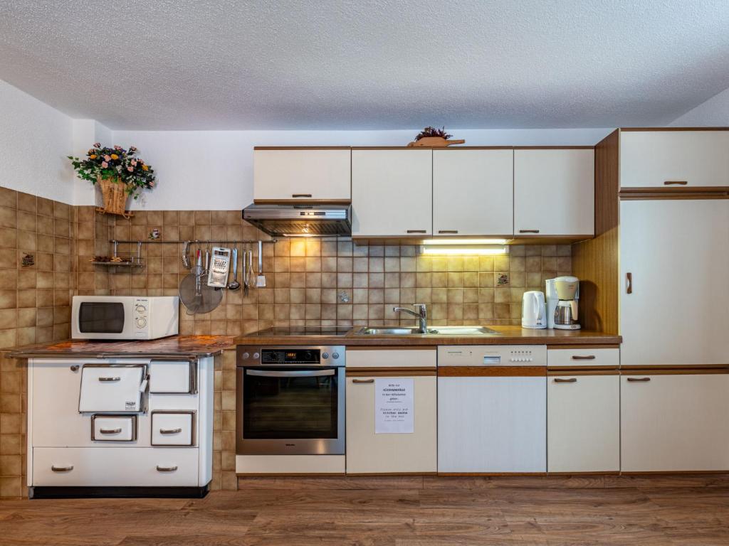 Apartment Grissemann by Interhome - 2