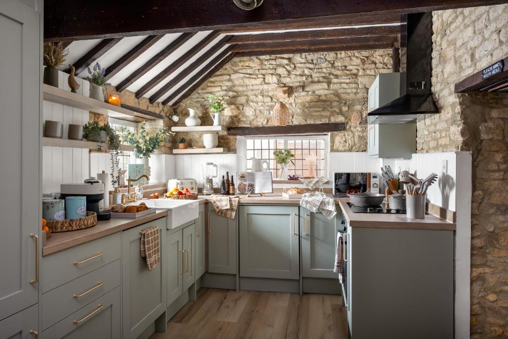 Country Chic Authentic Cottage, Bourton-on-the-Water photo 3