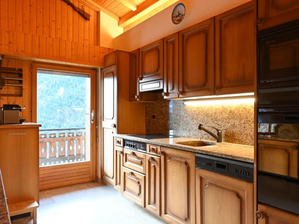 Apartment Tourbillon B 31 by Interhome - 3