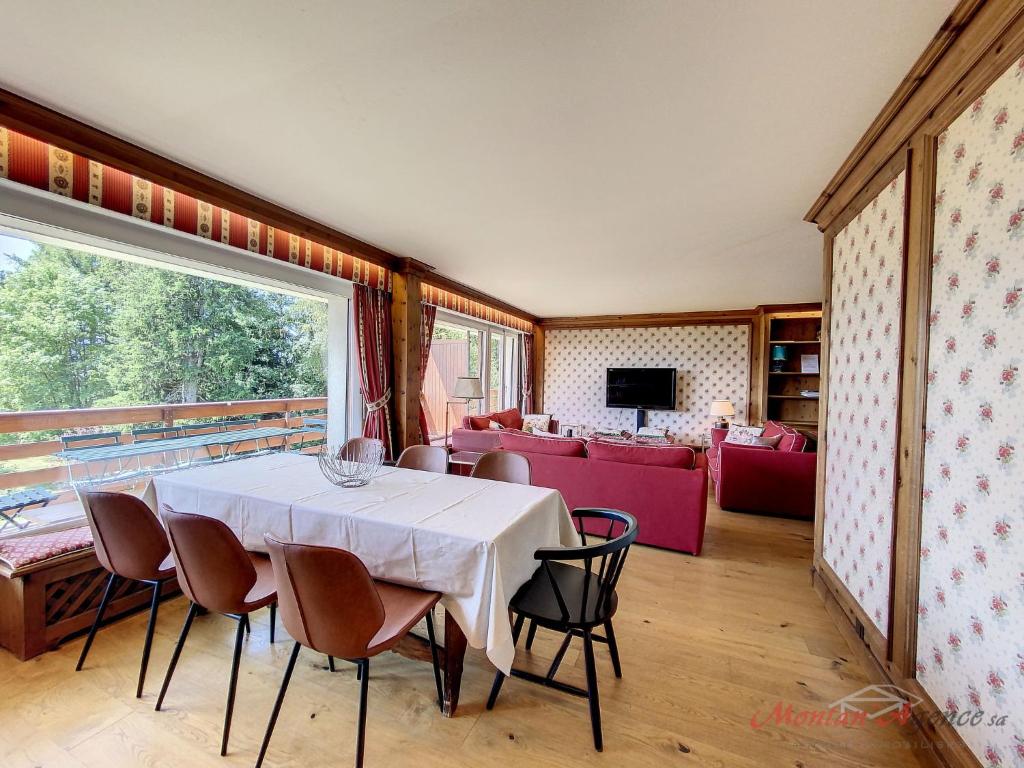 Apartment Crans-Colline 17 by Interhome - 2