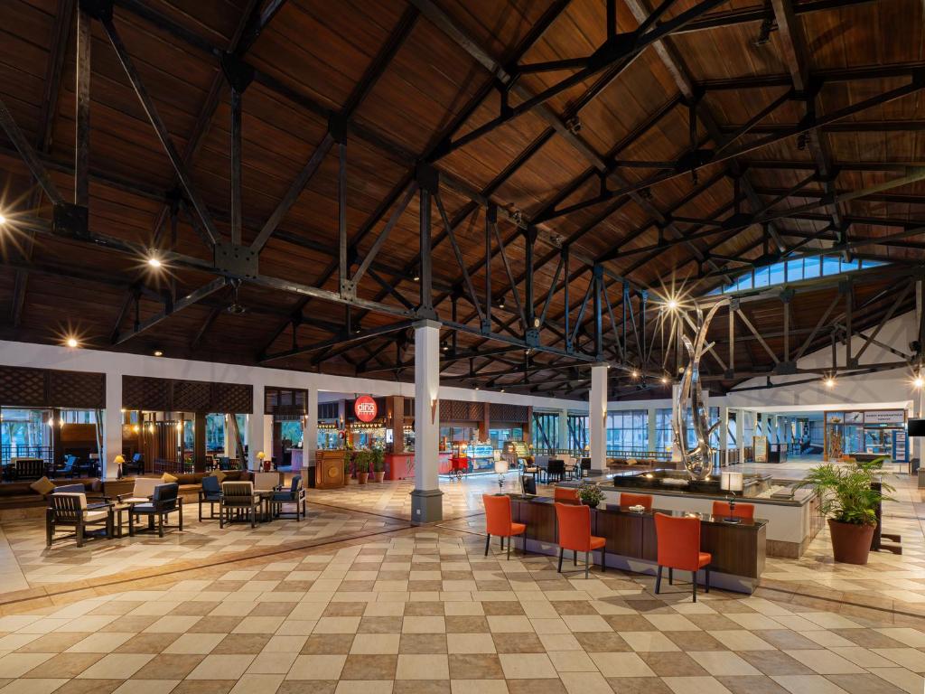 Lobby, Nirwana Resort Hotel in Bintan Island