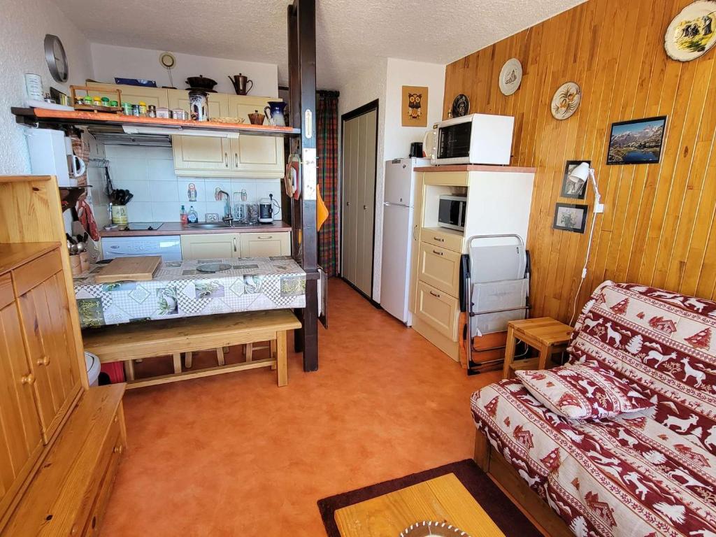 Studio Montagne 5 pers. - Terrasse Sud - Proche Commerces et Activités - FR-1-393-5 - 2