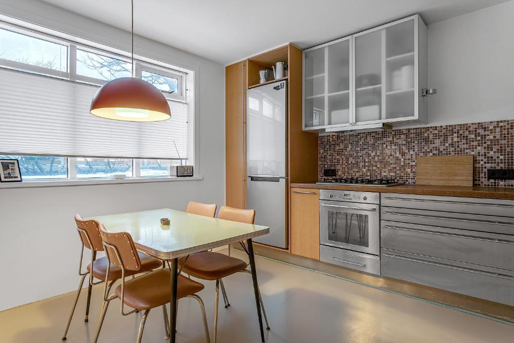 Spacious and Central Apartment - 3 Bedrooms 전경