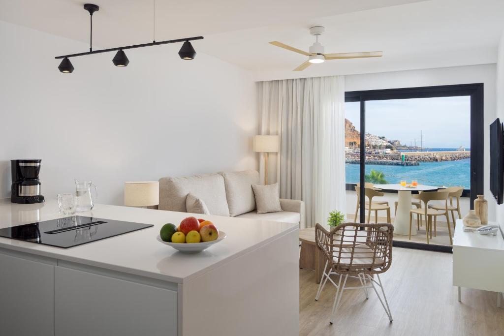 XQ Vistamar — Hotel rooms in Puerto Rico, Canary Islands