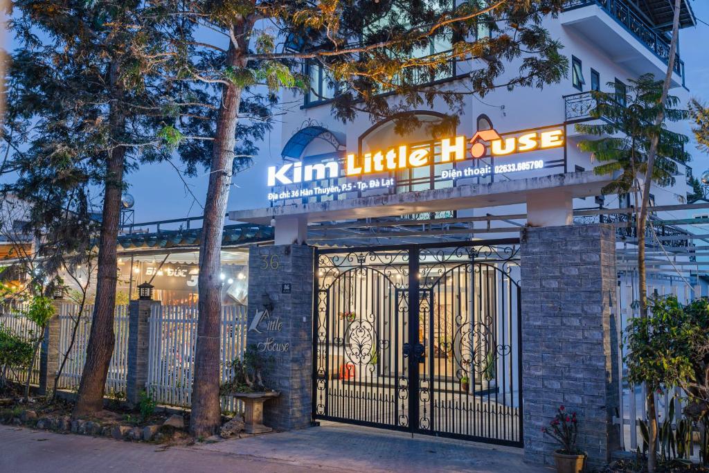 Kim Little House Hotel