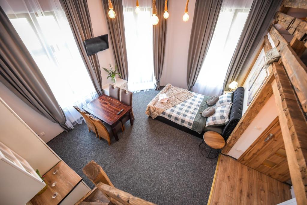 Willa Zator, Osvětim