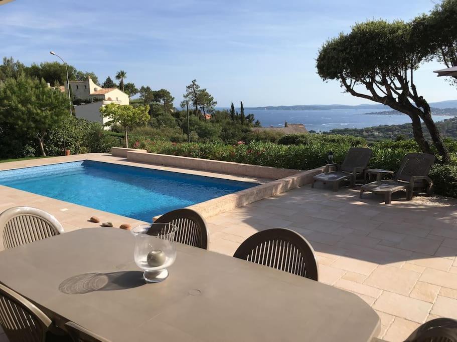Les Issambres - 8 pers, piscine privée, belle vue mer - 2
