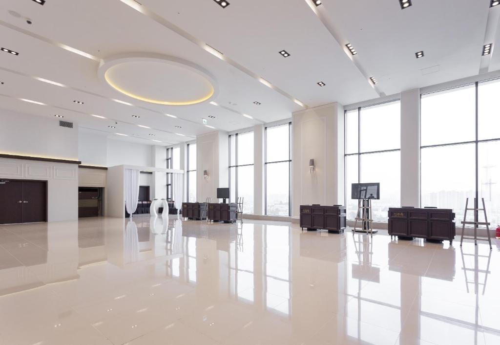 Hotel Charis photo