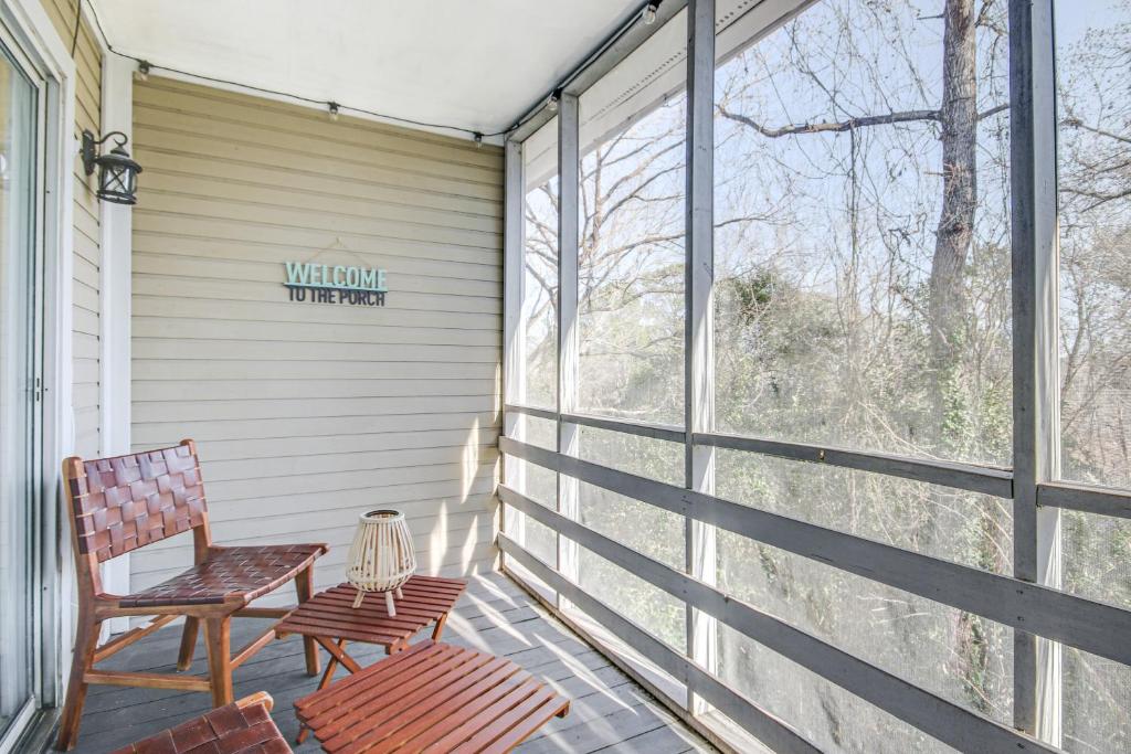 Riverfront Columbia Condo 4 Mi to USC!, Columbia