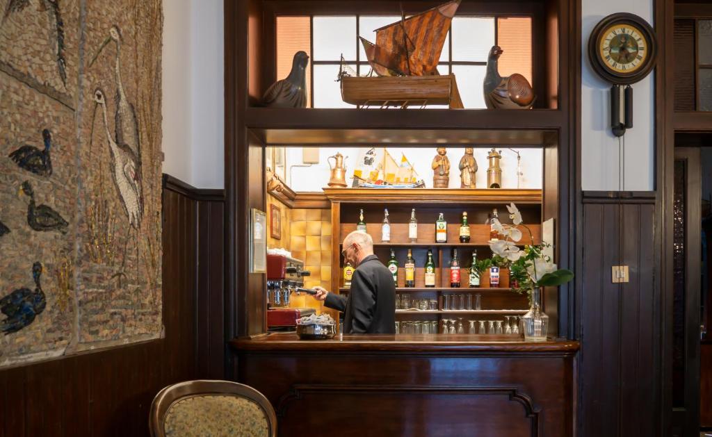 Pub/Lounge