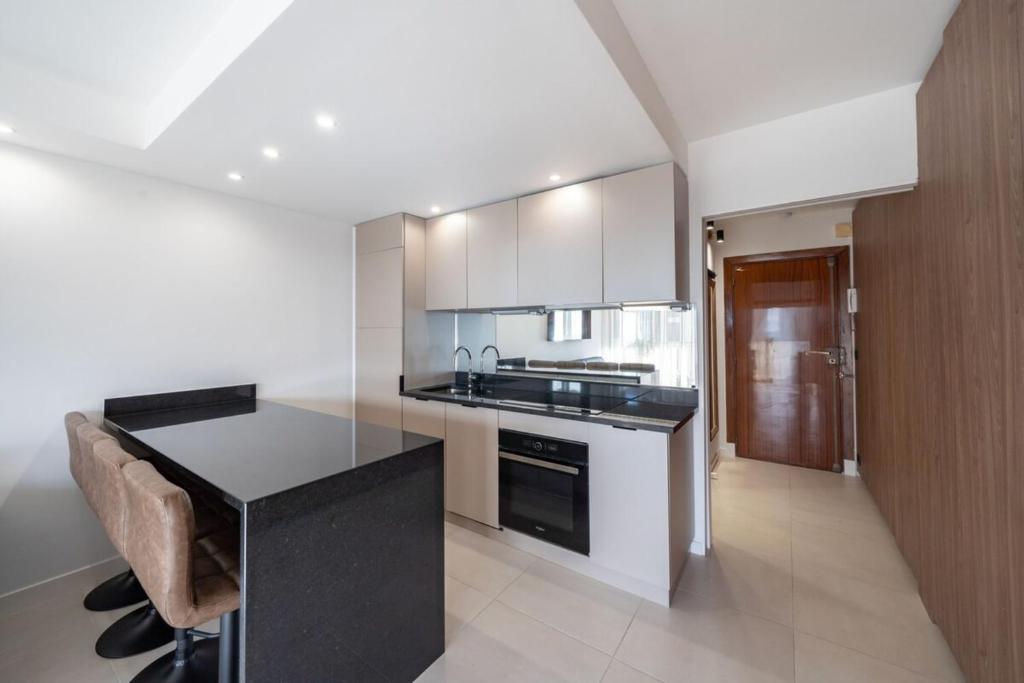 Superbe appartement 5 pièces avec vue mer à Cannes - 2