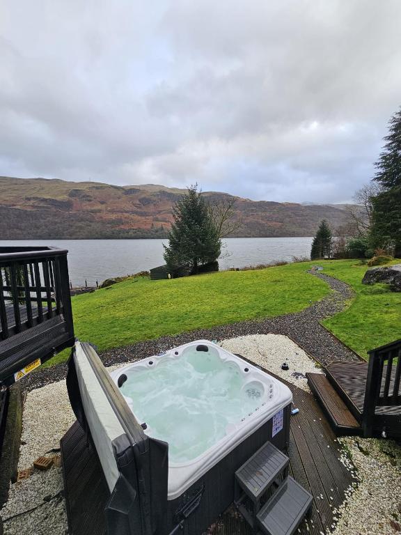 Waterside Cottage, Arrochar photo 5