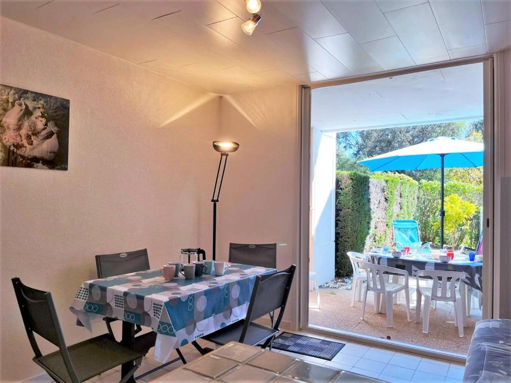 Appt 2P avec terrasse et parking - Le Lavandou - FR-1-251-544 - 4
