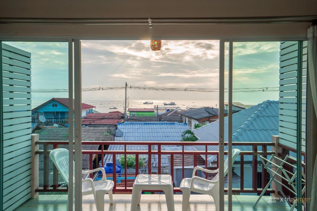 PloyPhailin พลอยไพรินรีสอร์ท, Ko Larn