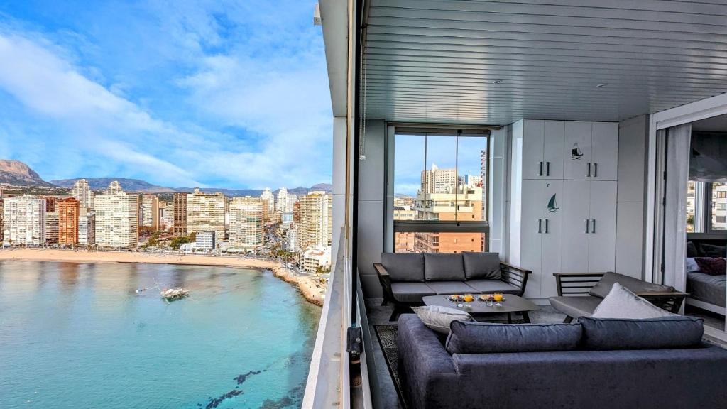 GEMELOS superb apartment, Benidorm