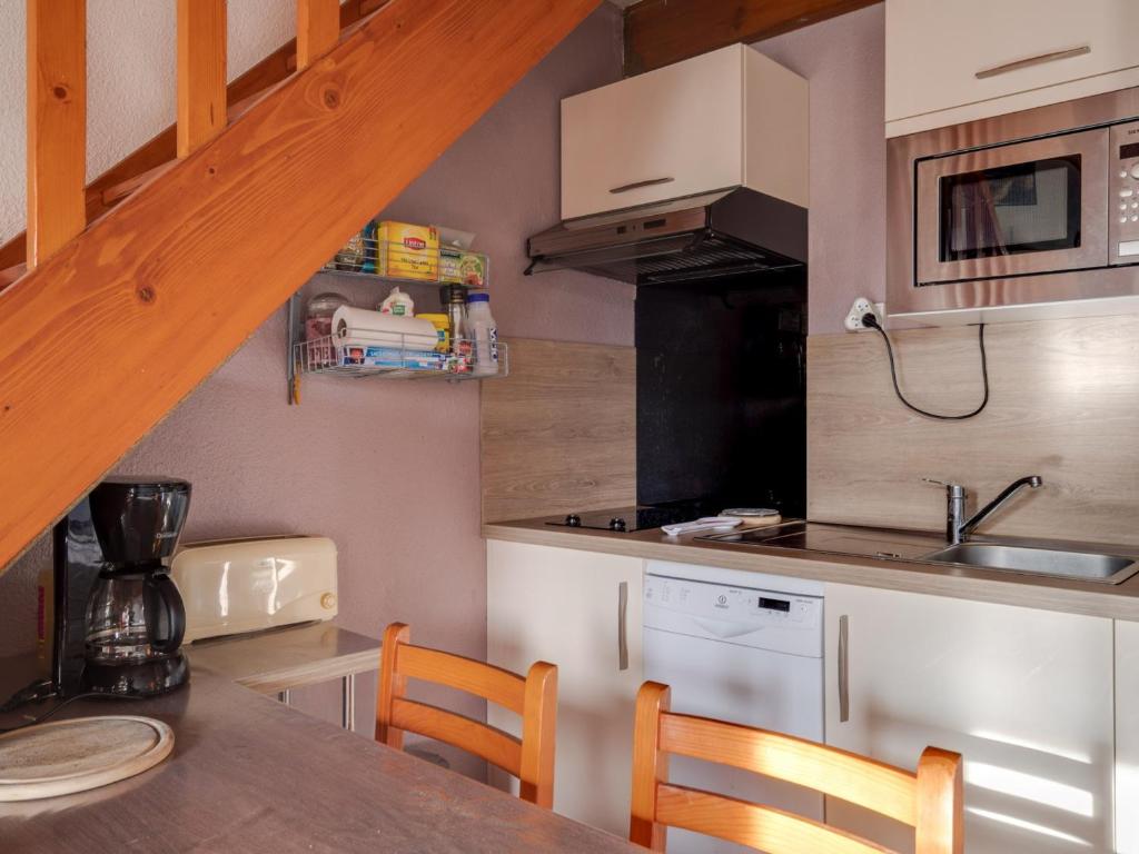 Maison mitoyenne à 300m de la plage avec jardin et parking, 4 pers - FR-1-521-164 - 2