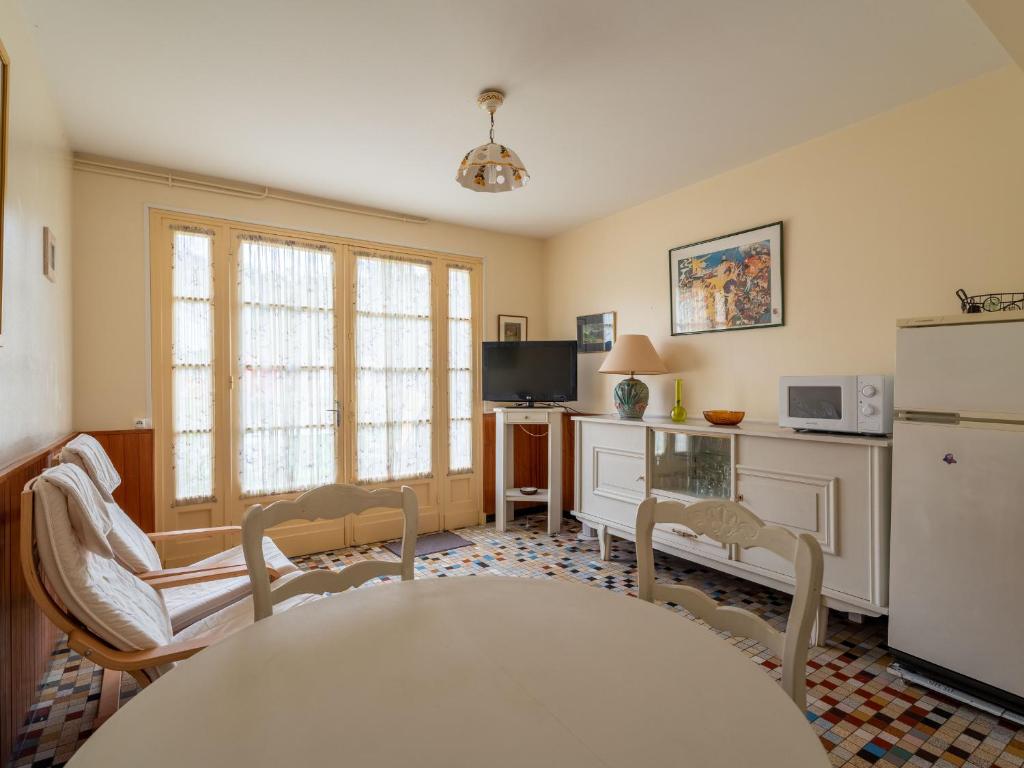 Appartement 4 pers, Pieds des Pistes Cyclables, Terrasse, BBQ, Proche Plages et Activités - FR-1-50-107 - 2