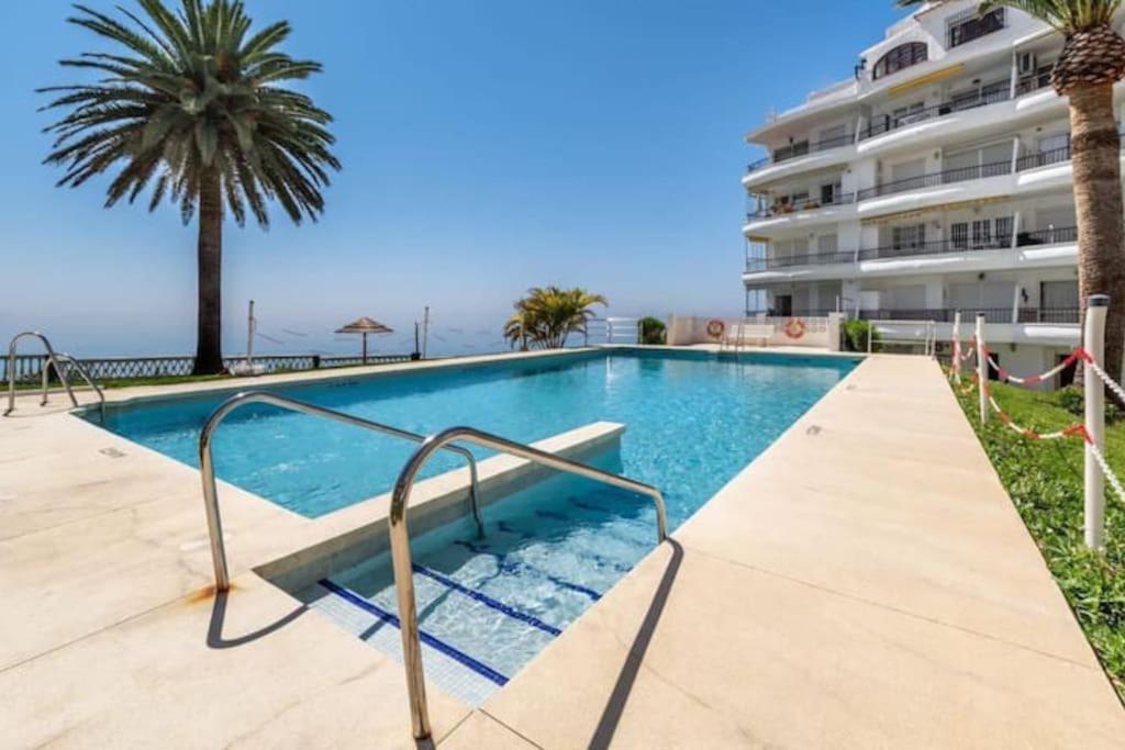 Beautiful apartment in Acapulco Playa, Nerja - 3