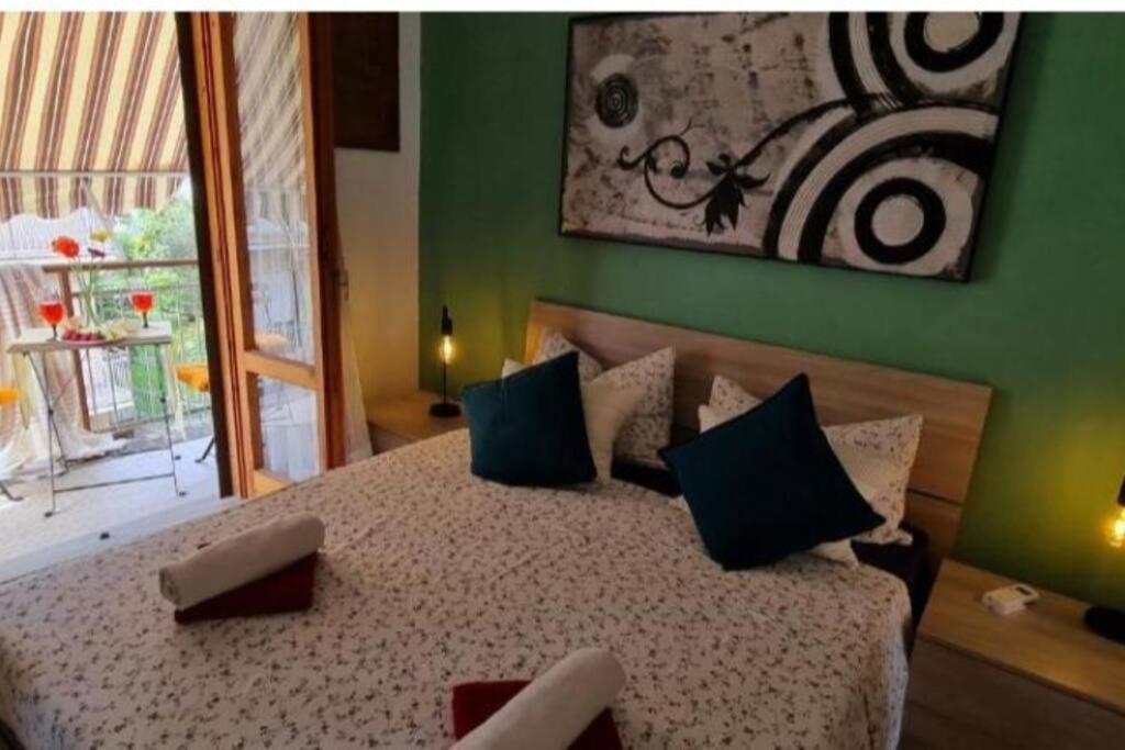 Little Home - 5