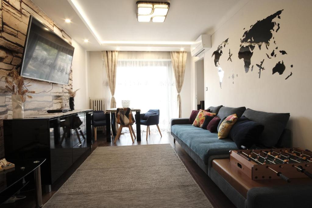 Charming AC 2-bedroom apartment Antibes city center family, couples friendly - 4